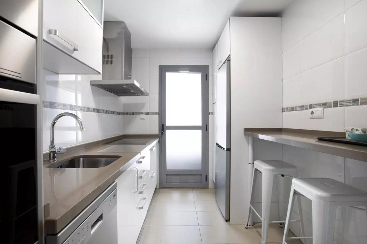 Malaga Campus Apartment Parking Included Екстериор снимка