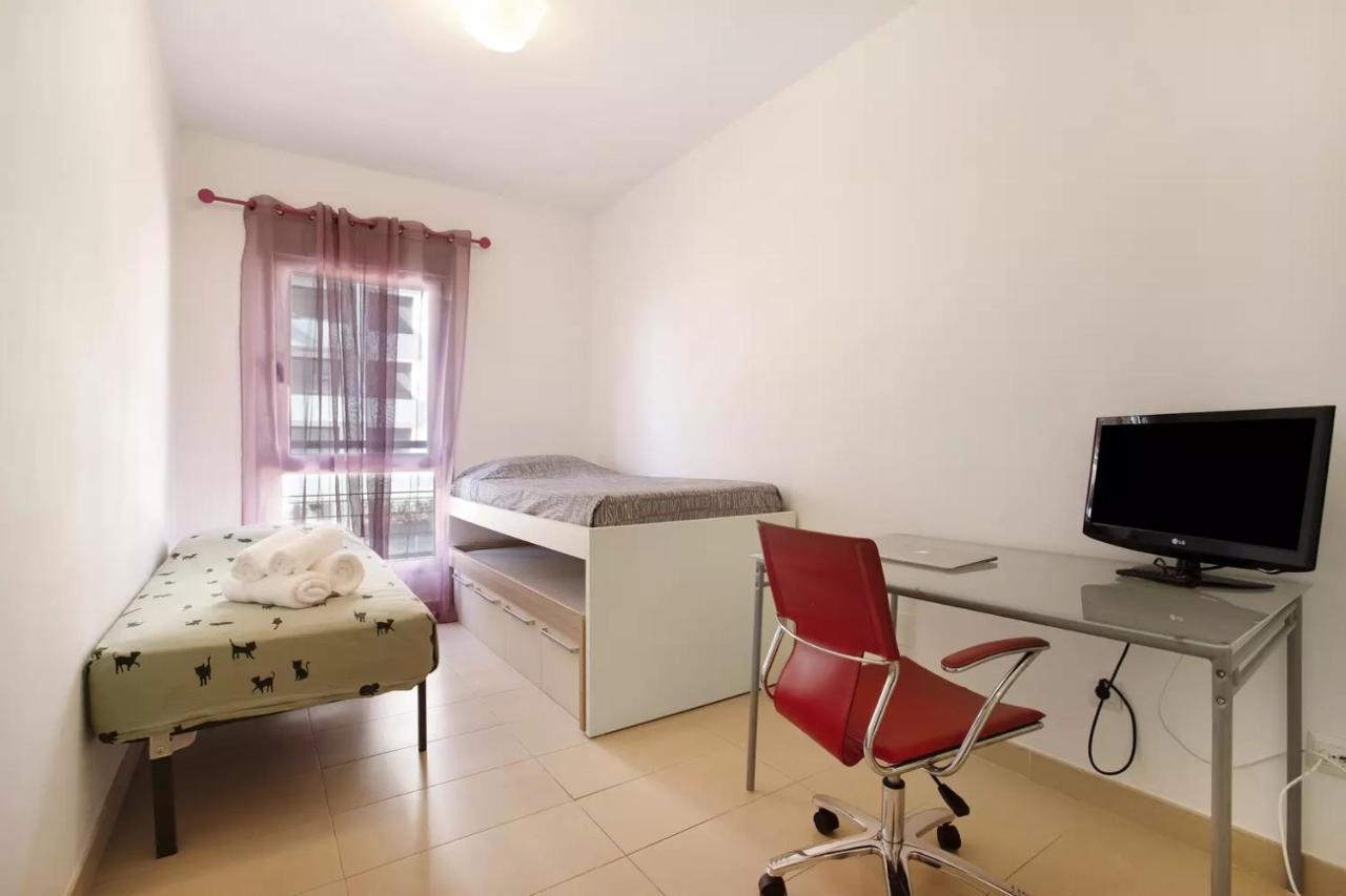 Malaga Campus Apartment Parking Included Екстериор снимка